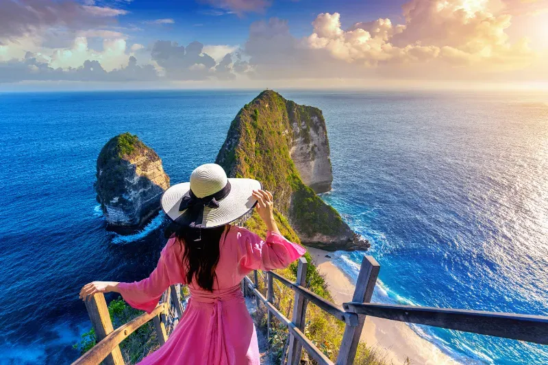 10 Tempat Wisata Tersembunyi di Bali yang Bisa Dijelajahi dengan Mobil Sewaan