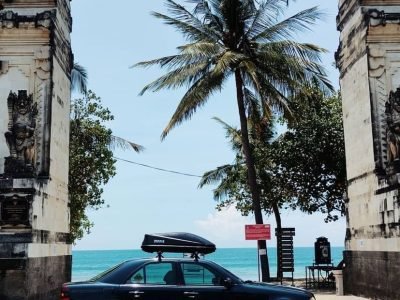 Pantai Kuta “Nirwana Surfer’s Paradise” Melintasi Gelombang, Menciptakan Kenangan